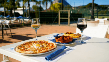 Platos variados en Camping Jávea