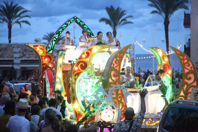 Imagen: Mayoralesas 2023 en el desfile de Carrozas fiestas de Loreto