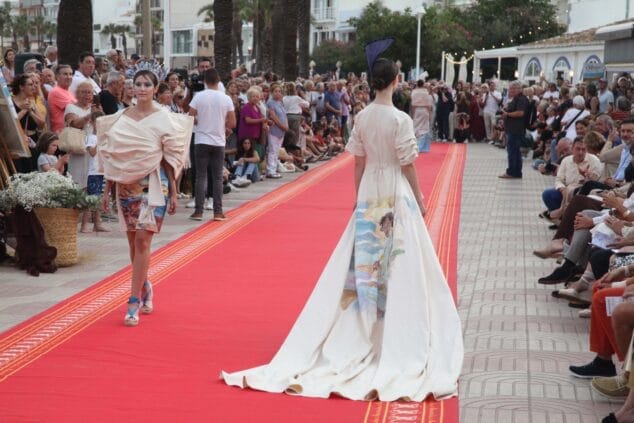 Imagen: Desfile de moda en Xàbia inspirado en Sorolla