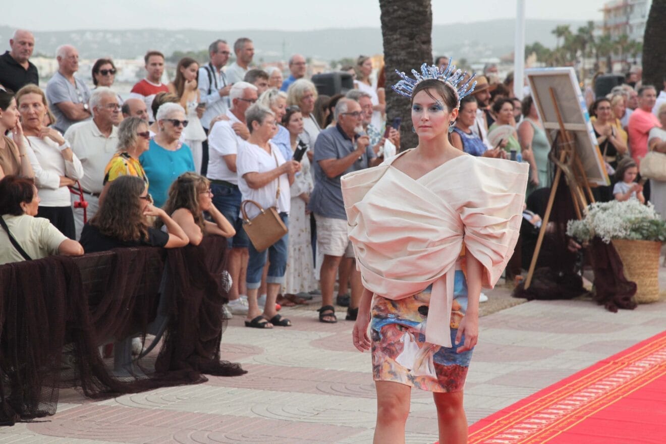 Desfile de moda inspirado en Sorolla (22)