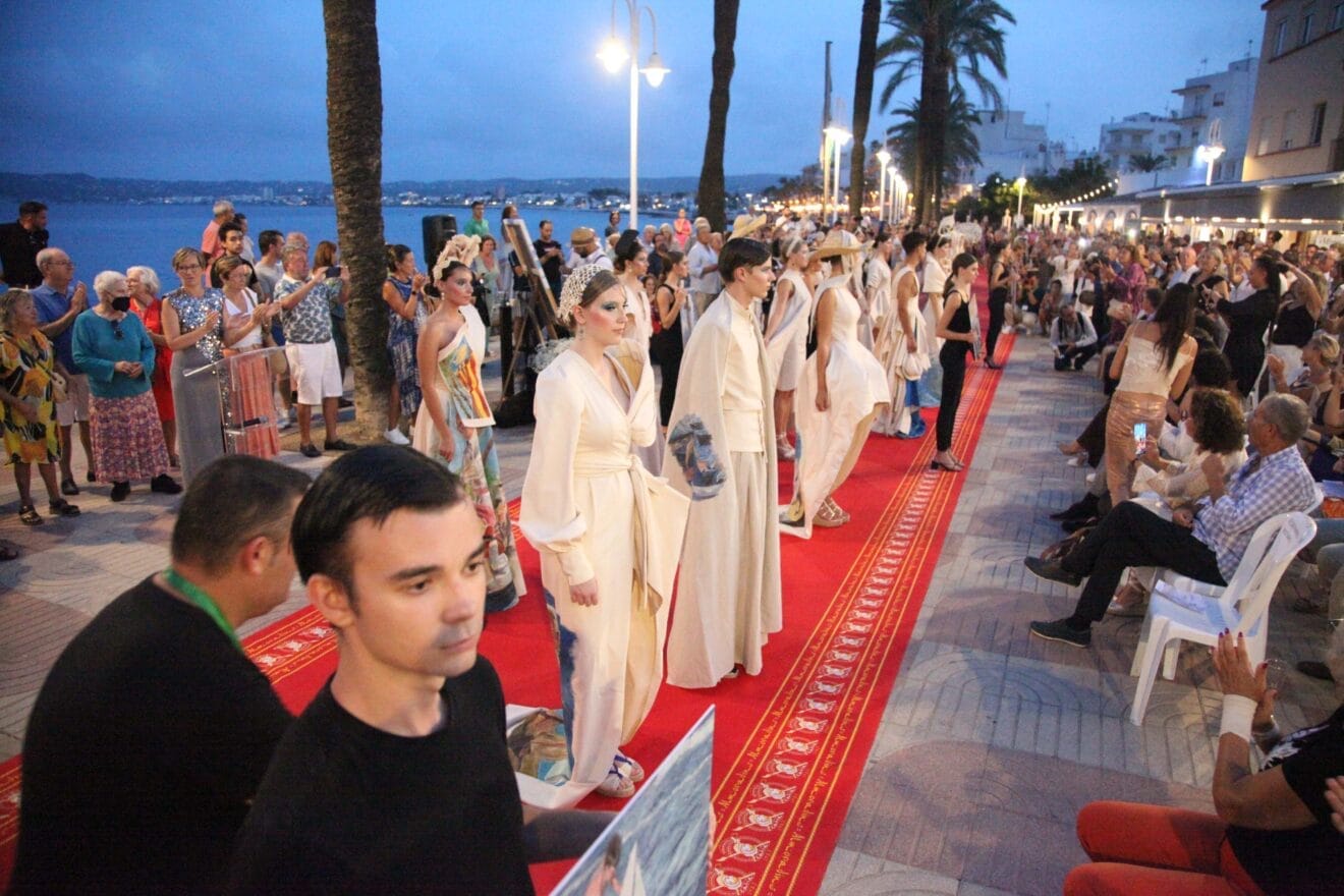 Desfile de moda inspirado en Sorolla (60)
