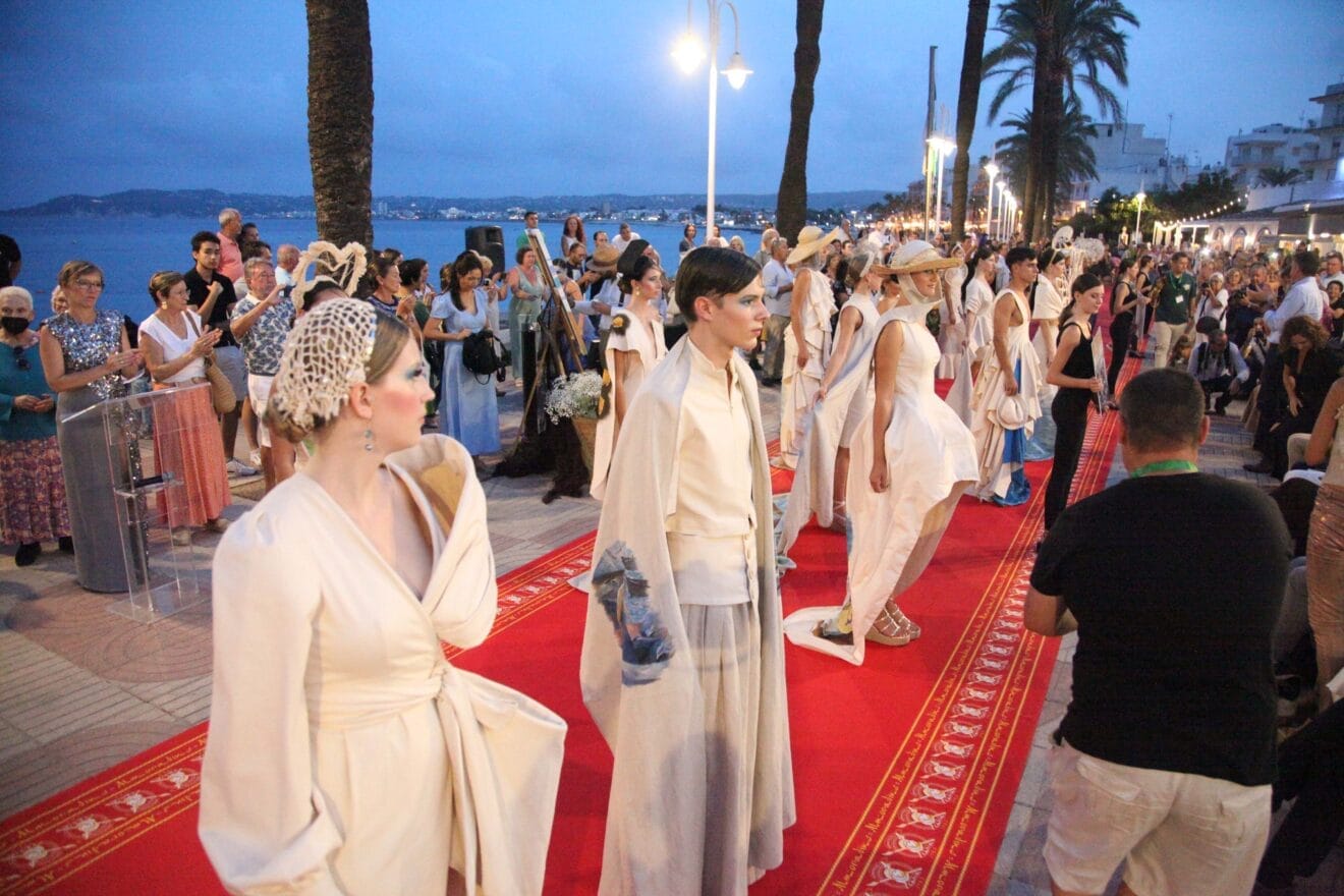 Desfile de moda inspirado en Sorolla (61)