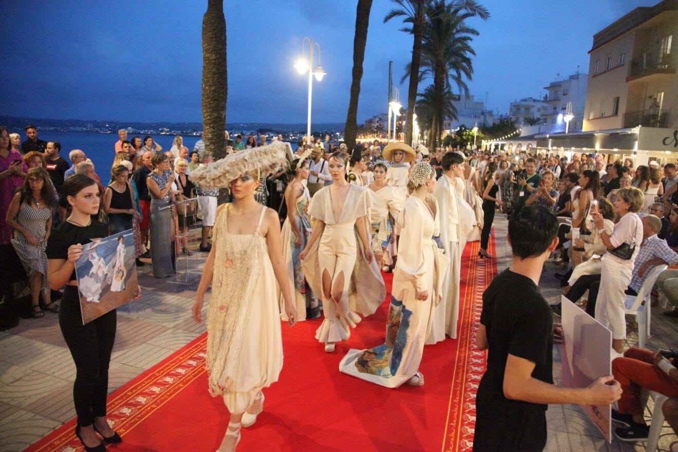 Desfile de moda inspirado en Sorolla (69)