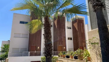 Jardines comunitarios de estilo mediterráneo