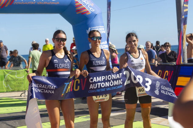 Imagen: Sara Alemany, Josefina Pilar Flores y Mariola Sebastián, podio femenino olímpico del XI Trixàbia Memorial Edu Monfort 2023