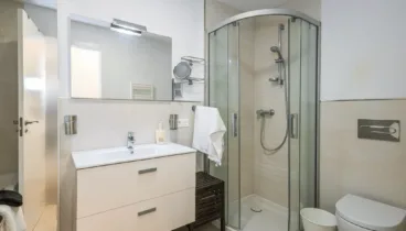 Cuarto de baño totalmente equipado