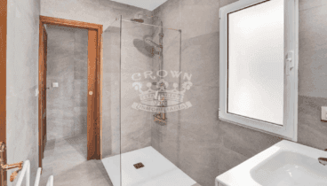 Elegancia y funcionalidad se unen en el baño