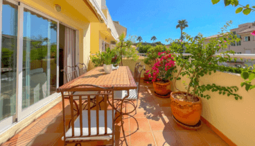 Espacio de descanso en la terraza