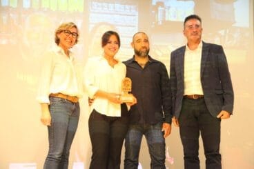 Gerentes d’Art Didáctic en la Gala del Comercio Local Xàbia