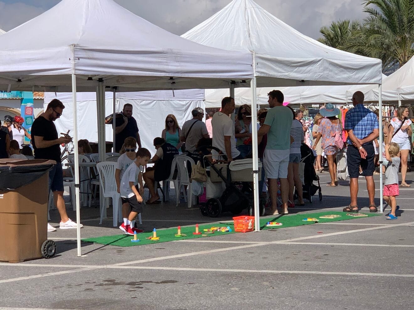III Feria del Stock Comarcal en el Arenal de Xàbia 2023 (37)