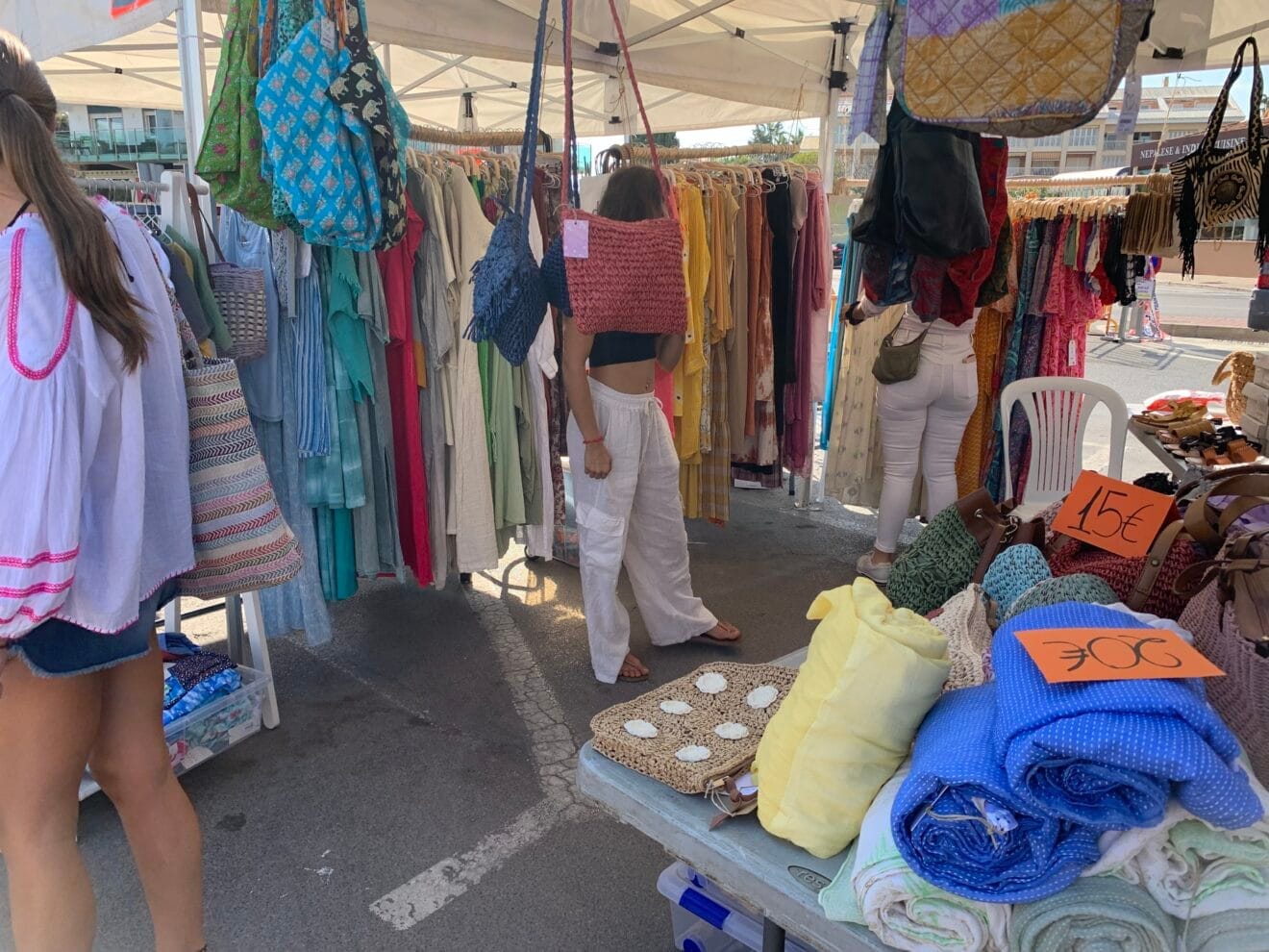 III Feria del Stock Comarcal en el Arenal de Xàbia 2023 (5)