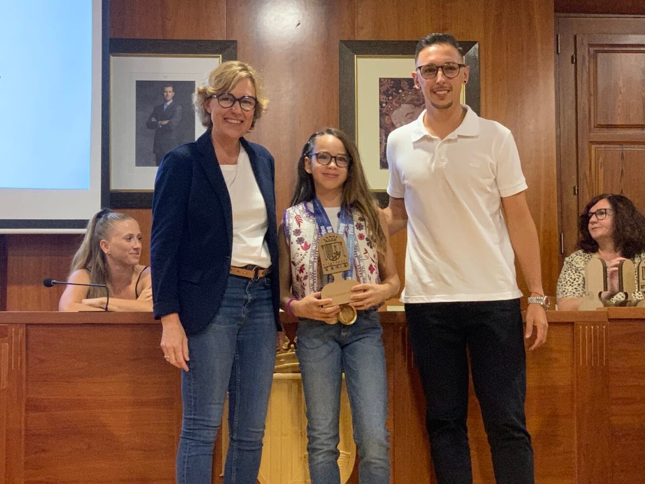Homenaje a los gimnastas del CD Montgó Xàbia