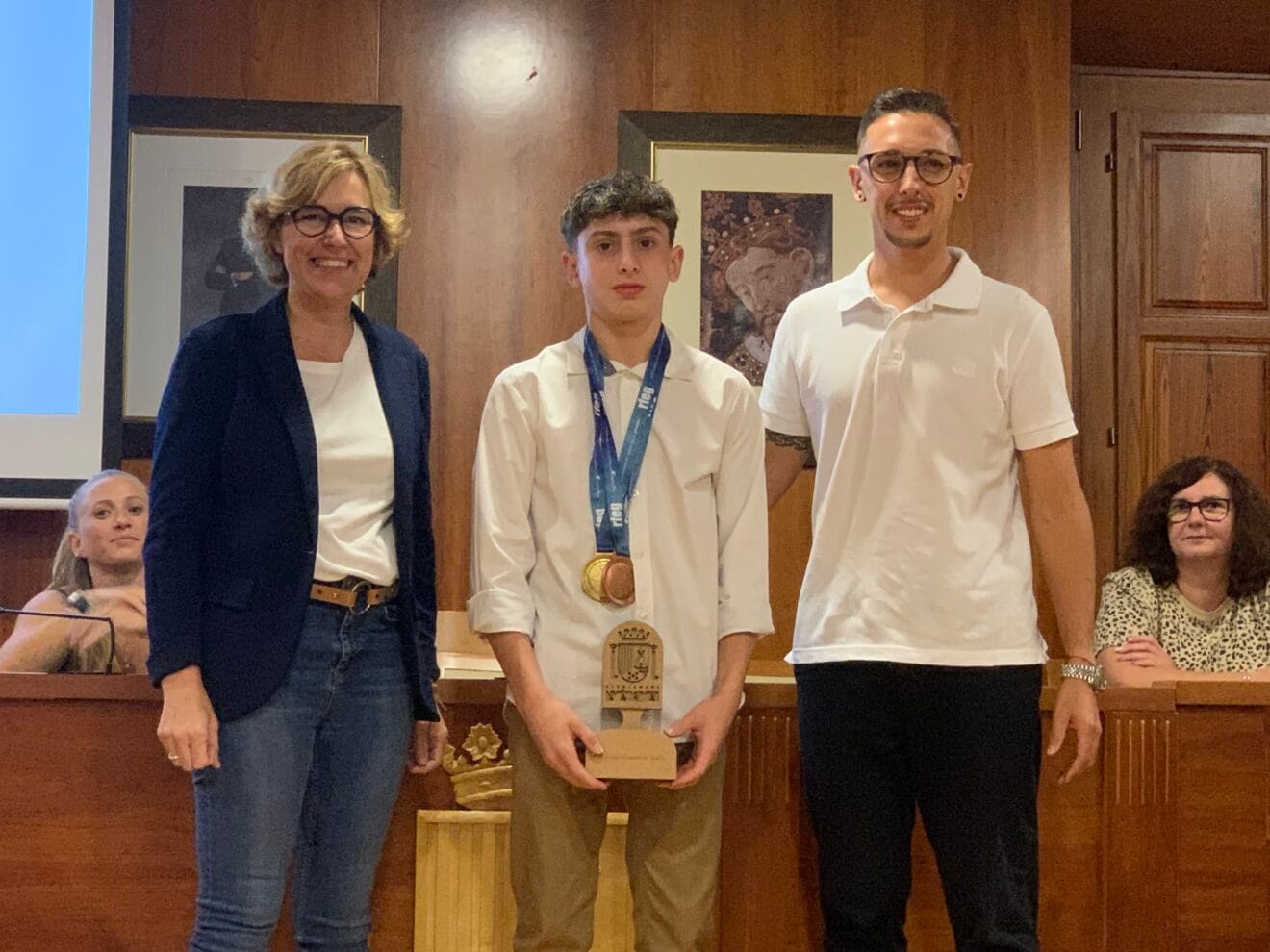 Homenaje a los gimnastas del CD Montgó Xàbia