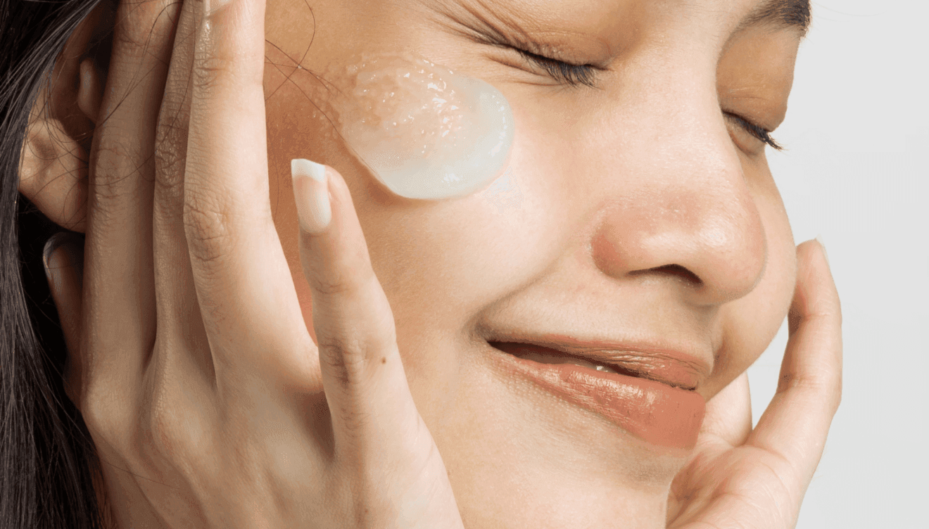 Su equipo de profesionales altamente capacitados está aquí para ayudarte a renovar tu belleza y vitalidad.