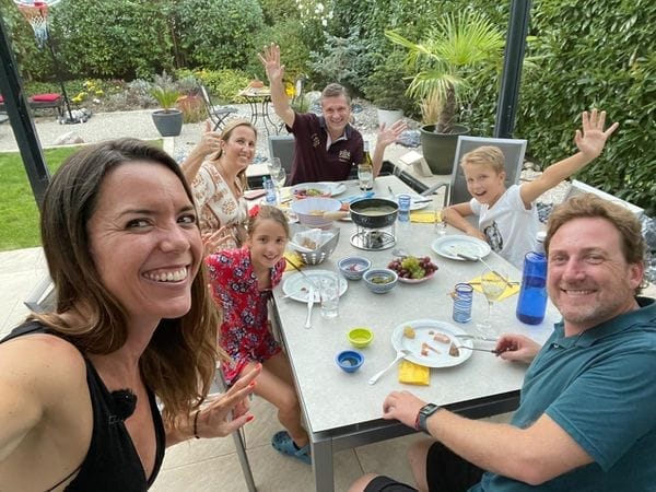 Imagen: Familia de Javier Gilabert en el programa Valencians al món