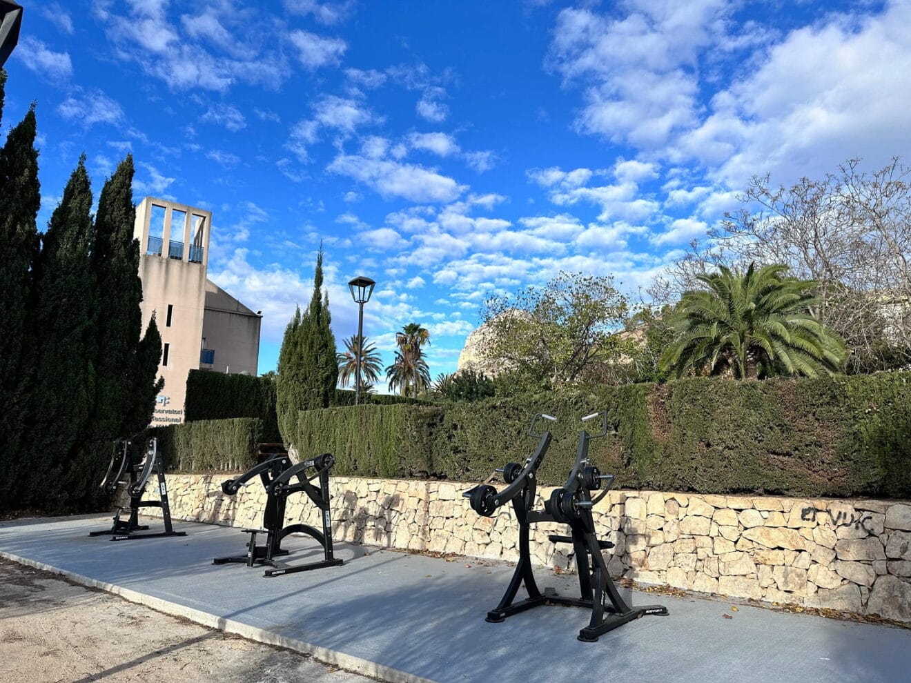 Nuevo espacio de gimnasia en el Parque Montaner de Xàbia