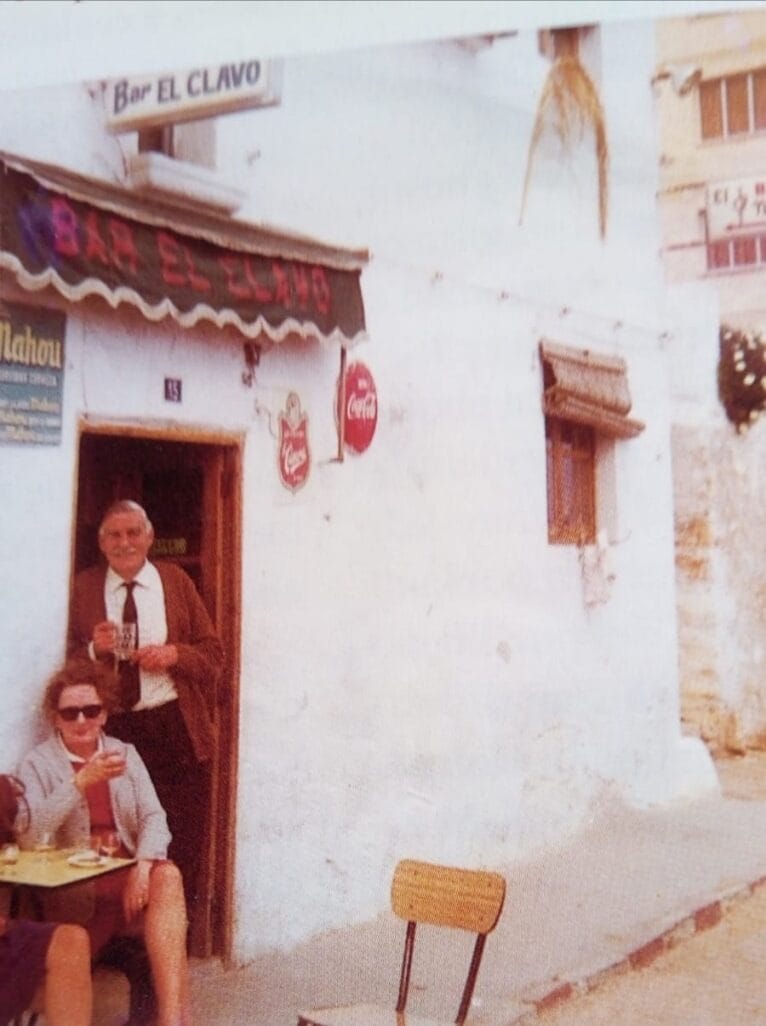 Bar El Clavo en sus inicios, en los años 60 | Foto de Joaquín sala