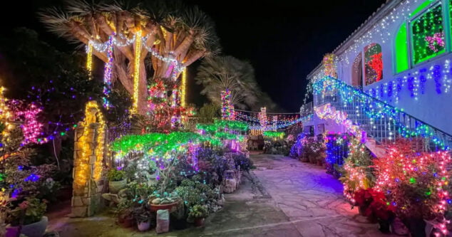 Imagen: Casa de Marcos y Celeste de Xàbia iluminación navideña