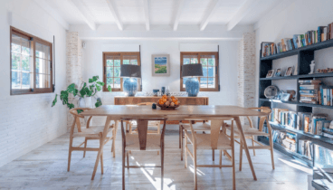Comedor amplio para celebrar reuniones de amigos y de familia