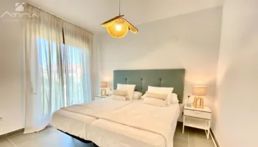 Luminosidad y amplitud en este dormitorio