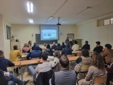 Xerrada de reciclatge i residus a l'Escola d'Adults de Xàbia
