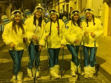 Desfilada de Carnaval d'adults 2024 Xàbia (7)