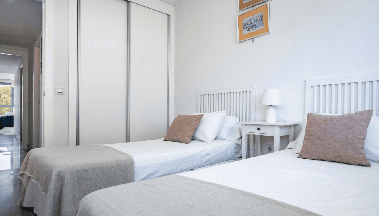 Dormitorio individual doble