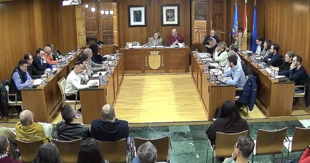 Imagen: Sesión plenaria en el Ayuntamiento de Xàbia