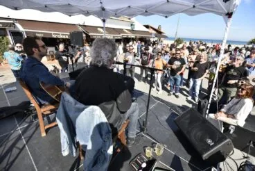 Ambiente en Arenal Blues de Xàbia 2024