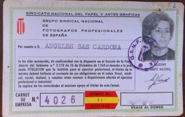 Carnet de fotógrafa profesional de España
