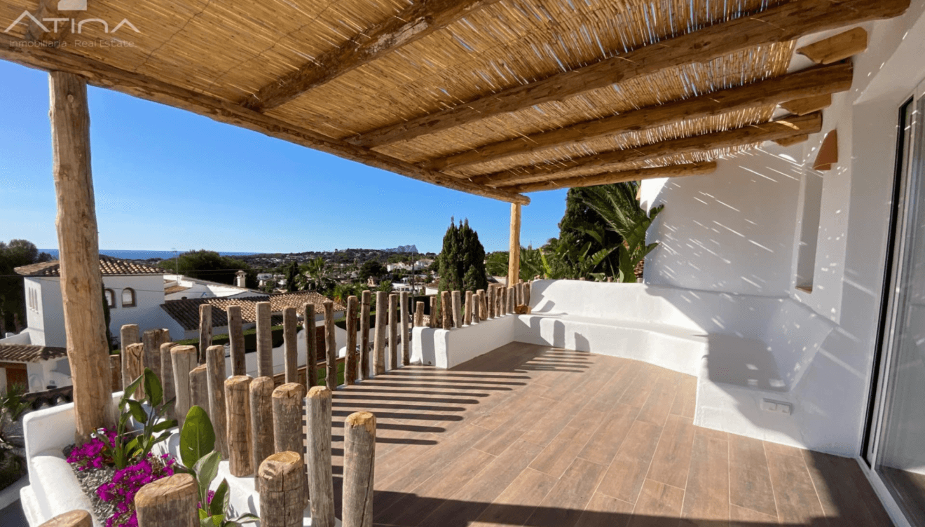 Esta terraza, en la que disfrutar de las vistas, aporta un toque especial a tu vivienda