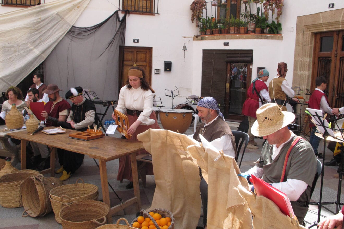 Feria Artesania Xàbia 2024 - Semana Santa (27)