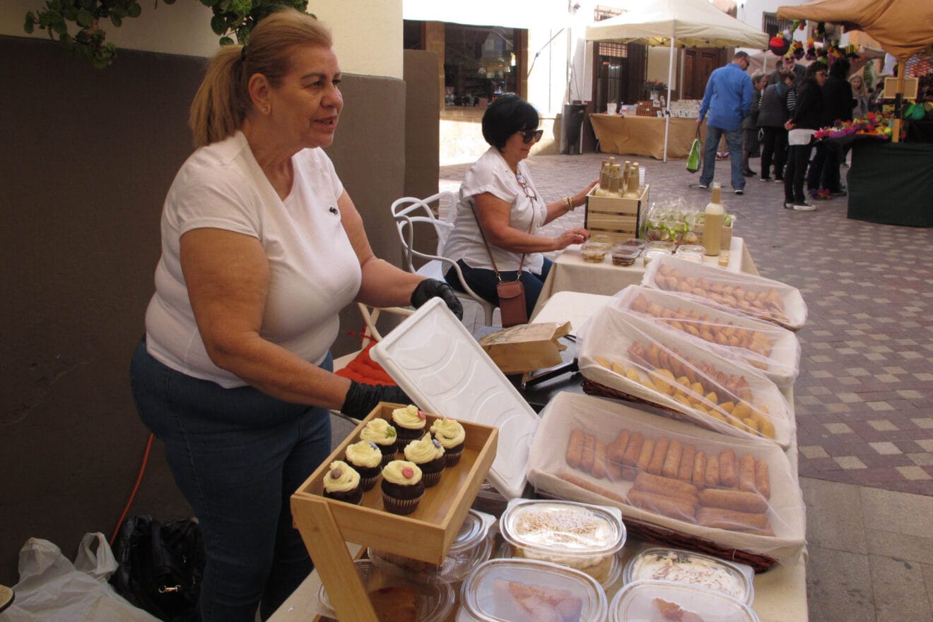 Feria Artesania Xàbia 2024 - Semana Santa (5)