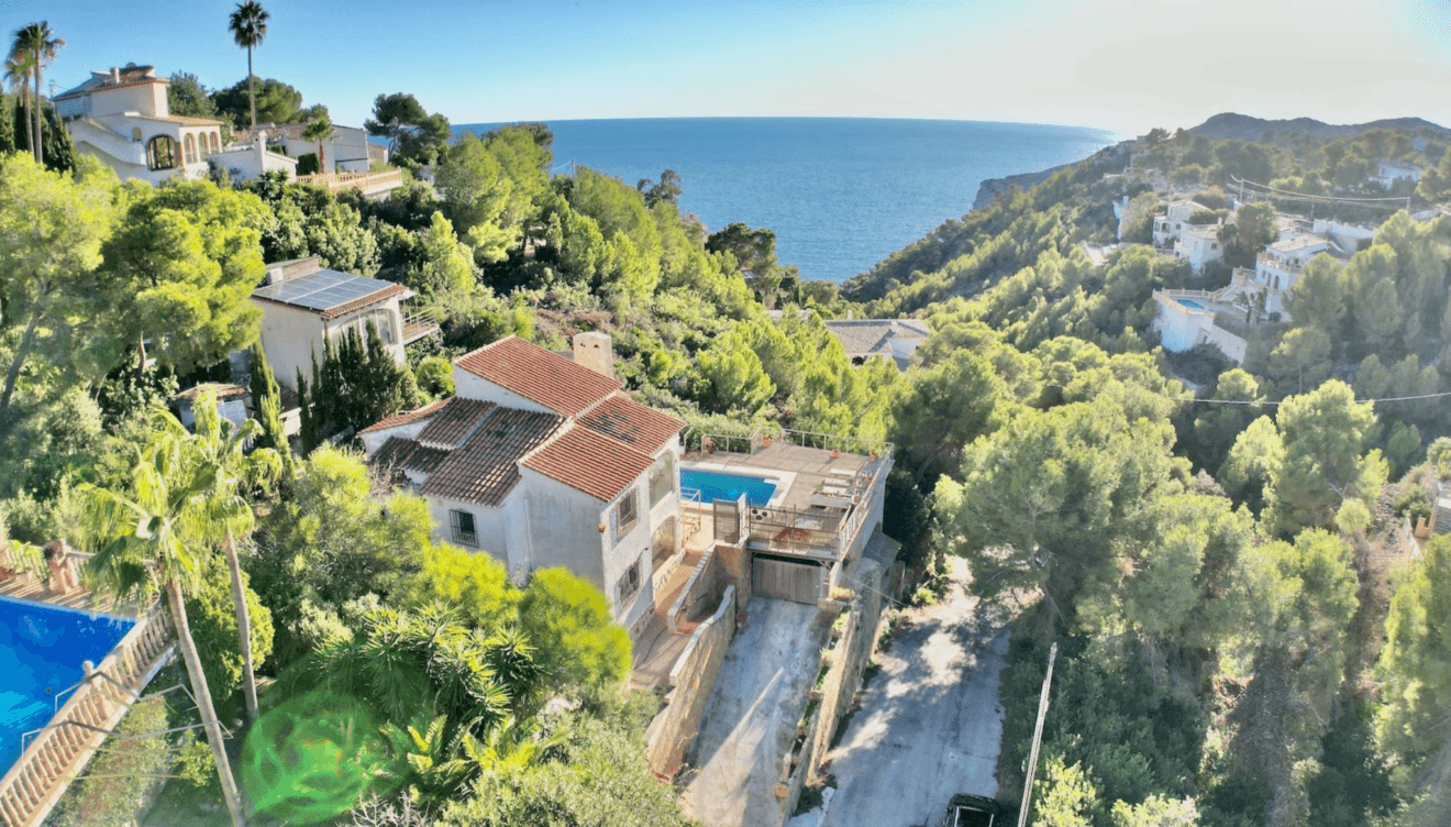 La vivienda se encuentra a pocos metros de la playa