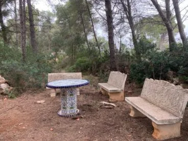 Rincón del apiario donde se hace parada en la experiencia de apiturismo