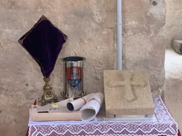 Sepultan una cápsula del tiempo en el campanario de la Iglesia de San Bartolomé de Xàbia (10)
