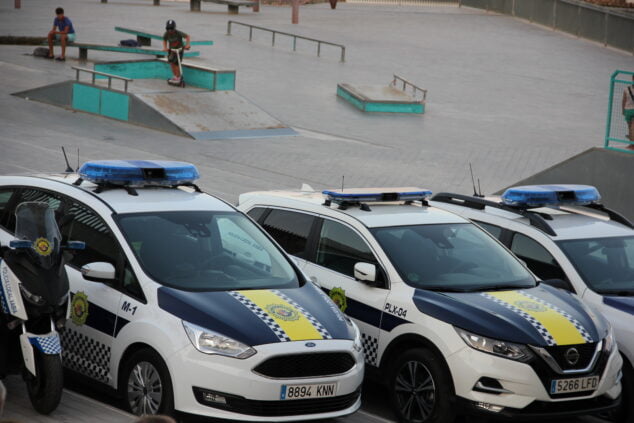 Bild: Fahrzeuge der örtlichen Polizei von Xàbia