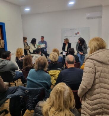 Reunión con los vecinos del Arenal (archivo)