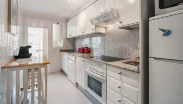 Cocina tus platos favoritos en esta cocina completa