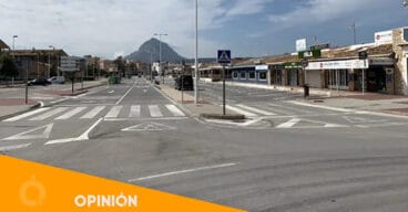 Comercios en la playa del Arenal