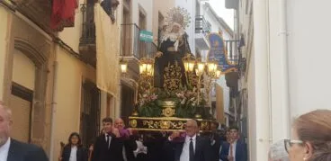 Imagen de la Dolorosa en la procesión de subida a Jesús Nazareno