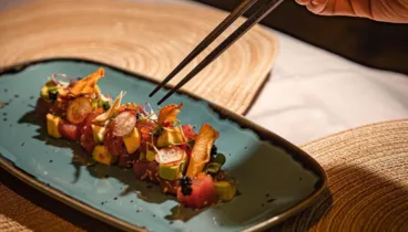 Platos de sushi en este oasis gastronómico