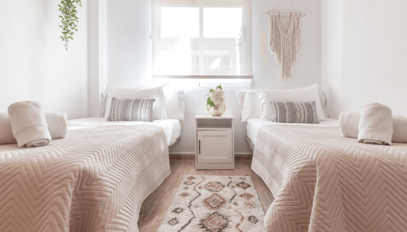 Su habitación es ideal para hijos o familiares