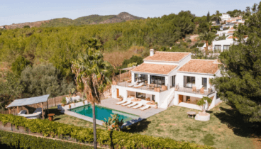 Una villa envuelta de naturaleza
