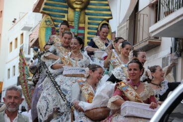 Desfile de Carrozas 75 aniversario Fogueres (104)