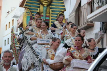 Desfile de Carrozas 75 aniversario Fogueres (104)