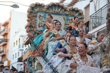 Desfile de Carrozas 75 aniversario Fogueres (109)