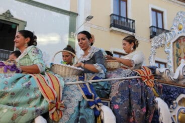 Desfile de Carrozas 75 aniversario Fogueres (23)