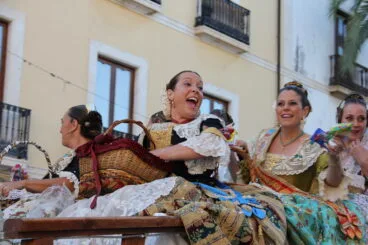 Desfile de Carrozas 75 aniversario Fogueres (40)