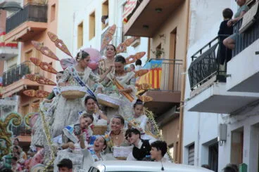 Desfile de Carrozas 75 aniversario Fogueres (70)